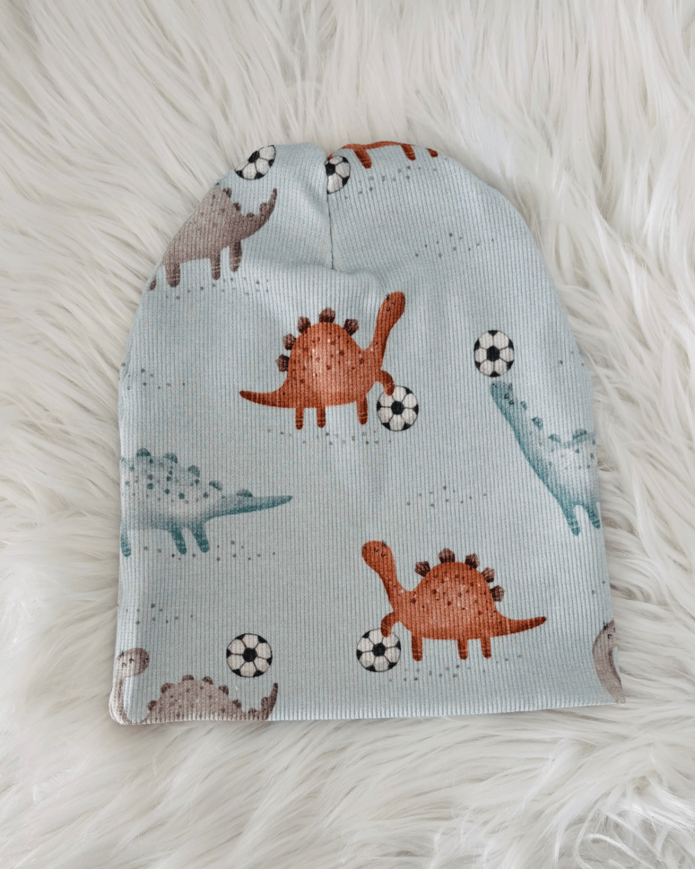 Czapka niebieskie dinozaury