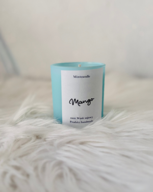 Świeca sojowa w niebieskim szkle