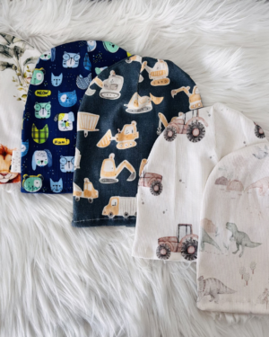 Czapki chłopięce wiosenne